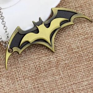 Bat Superman Halloween Necklace Pendant Vampire‎ Bronze Statement Silvertone New